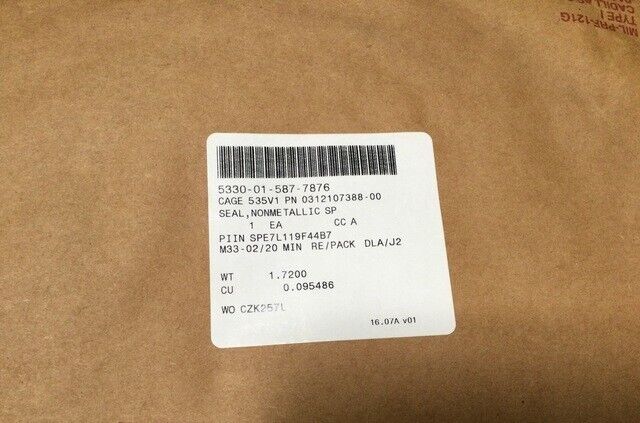 MRAP-MATV 0312107388-00 3.5 METER FRONT RIGHT DOOR SEAL RUBBER 5330-01-587-7876