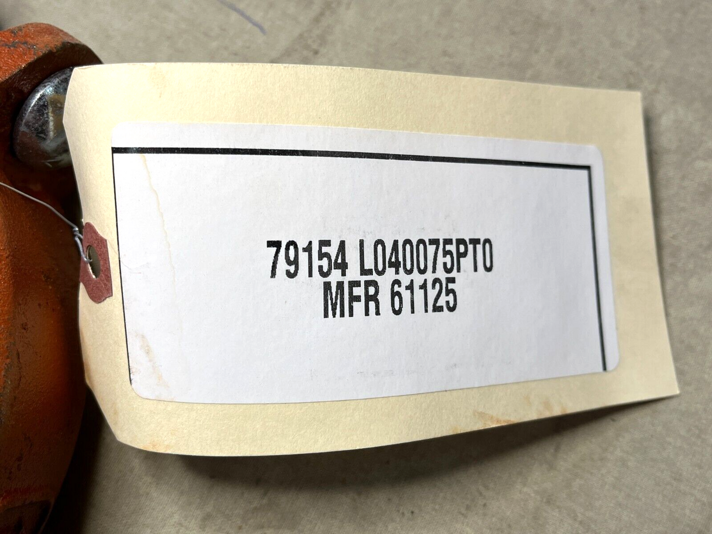 VICTAULIC 4/114.3-75 4'' GROOVED CLAMP COUPLING L040075PTO 5342-00-159-4562 NOS