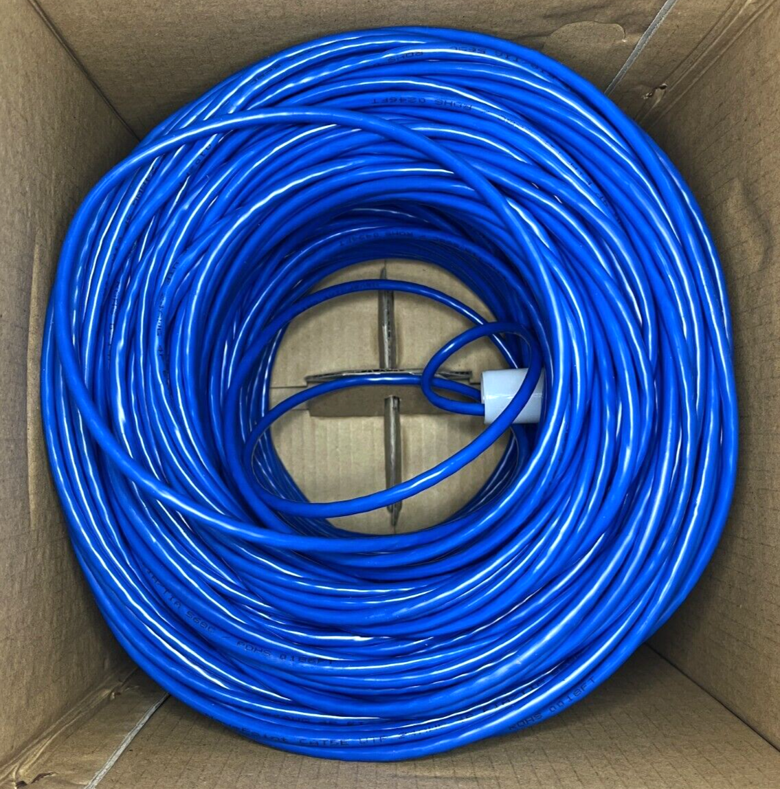 NAVEPOINT CAT5e BULK NETWORK CABLE ETHERNET UTP CCA - 500 Ft BLUE