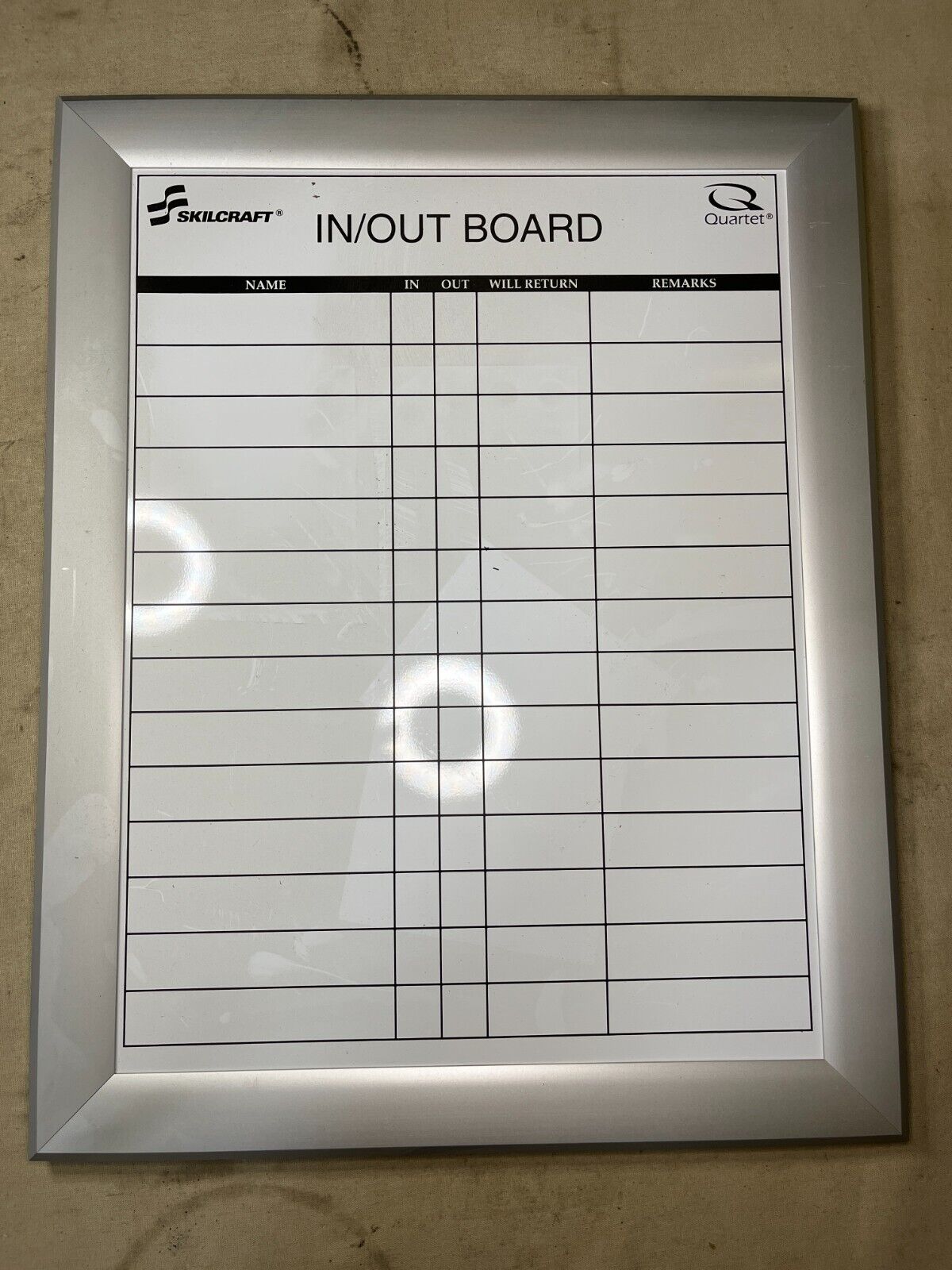 ED2030 SKILCRAFT QUARTET MAGNETIC IN/OUT BOARD 11''X14'' 7520-01-484-5261 USA