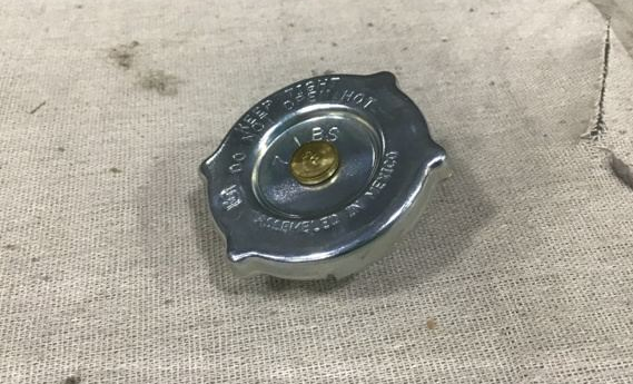 MEP802A-MEP803A RADIATOR CAP R28, NSN 2590-01-262-0996 AAX2640 36785608 R9 R-9