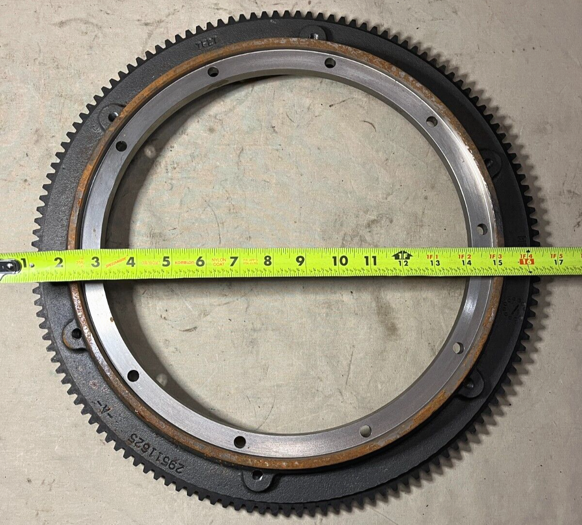 FMTV MRAP-COUGAR 29511624 ALLISON AUTOMATIC ADAPTER FLYWHEEL 2520-01-505-3162