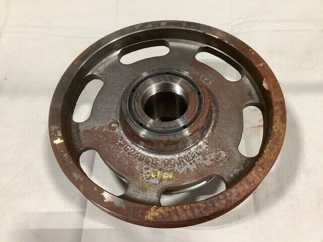 MTU DETROIT DIESEL 23524059 GROOVE PULLEY ASSEMBLY 3020-01-478-0879 NOS