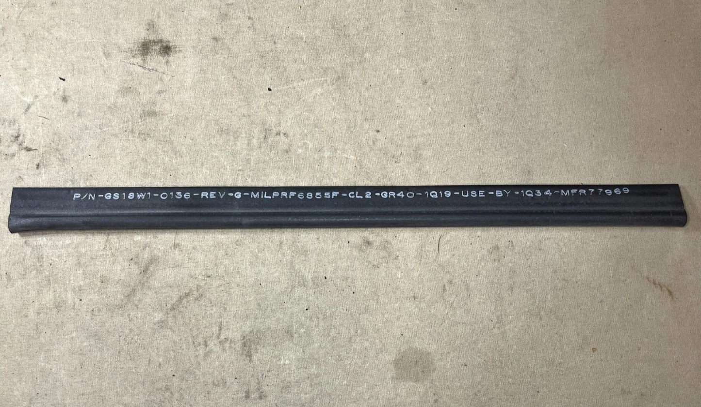 WING-NACELLE-MAINGEAR DOOR NONMETALLIC STRIP SEAL ASSEMBLY 5330-01-595-6634