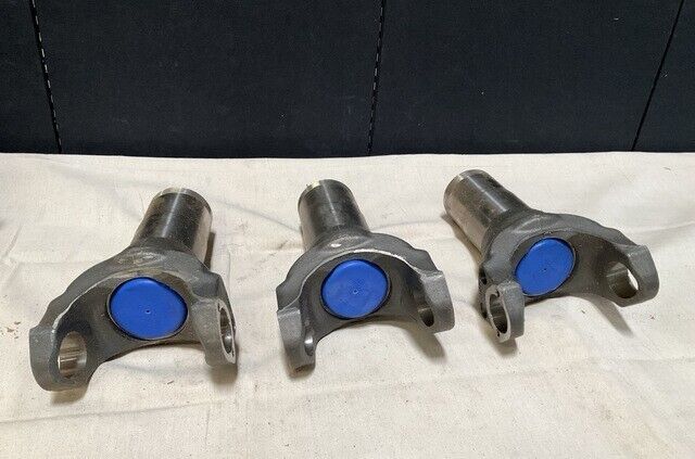 HET M1070A1 TRUCK 6.5-3-1371KX DRIVE SHAFT SLIP YOKE 2GH44 2520-01-578-6272 USA