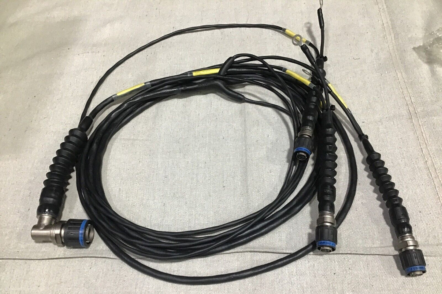 MILITARY STRYKER,FOV LS1037393 SPECIAL CABLE ASSEMBLY W130-6 5995-01-534-9169