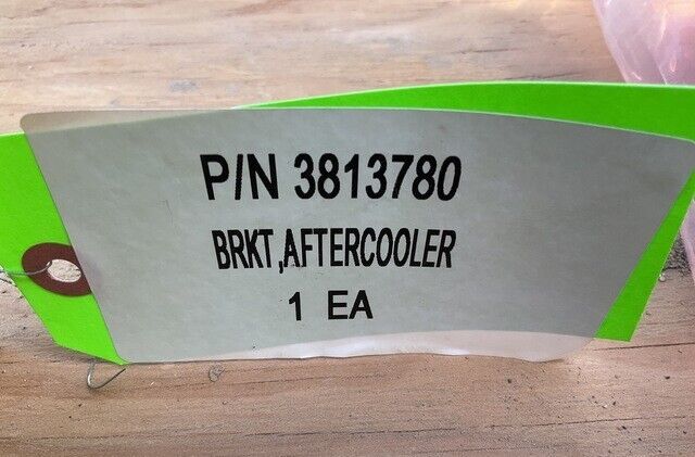 GENUINE MRAP - COUGAR ISS 1.0, 1.5 3813780 OSHKOSH VEHICULAR COMPONENTS BRACKET