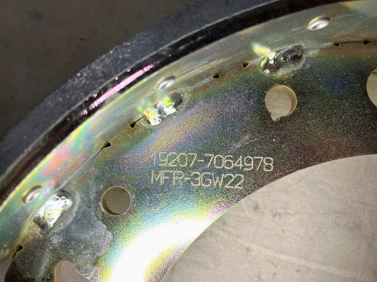 MRAP, M105 TRAILER BRAKE SHOE 7064979 7064978 A1-3222K713 2530-00-693-1007