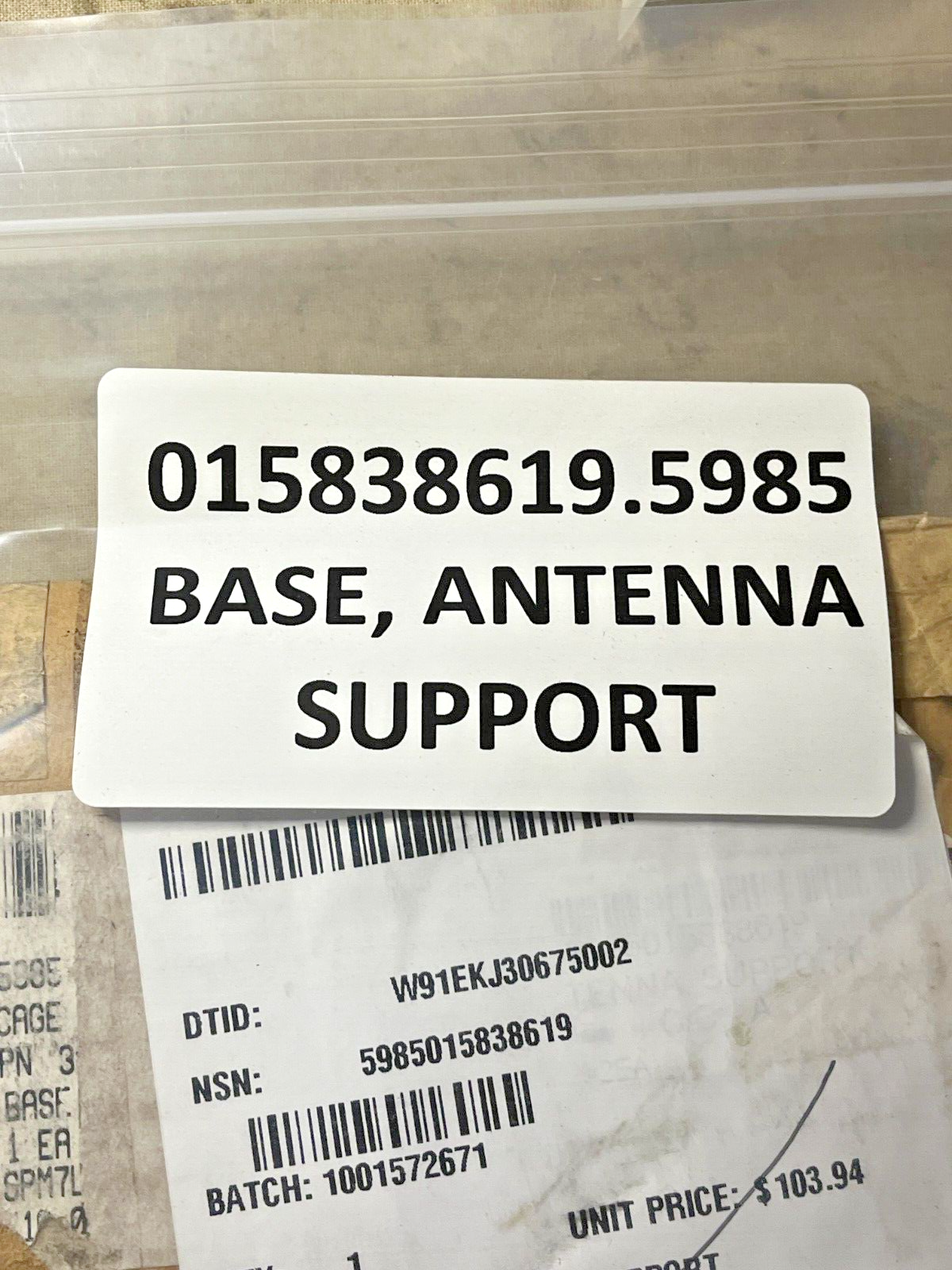 MRAP-MATV 3856839 ANTENNA MOUNTING SUPPORT BASE, PLATE 5985-01-583-8619 NOS