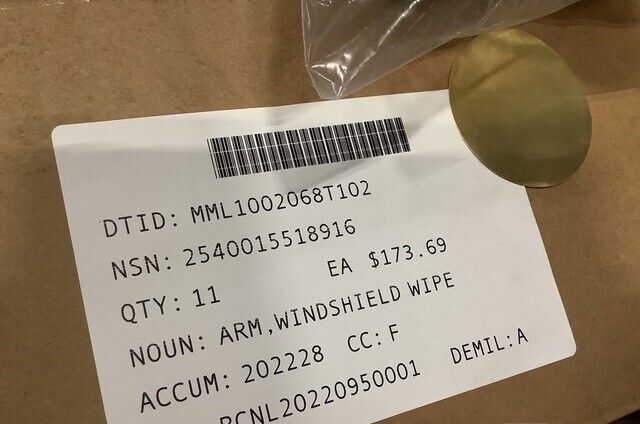 MRAP BUFFALO MK2A2 TRUCK 3001326 LEFT SIDE WINDSHIELD WIPER ARM 2540-01-551-8916