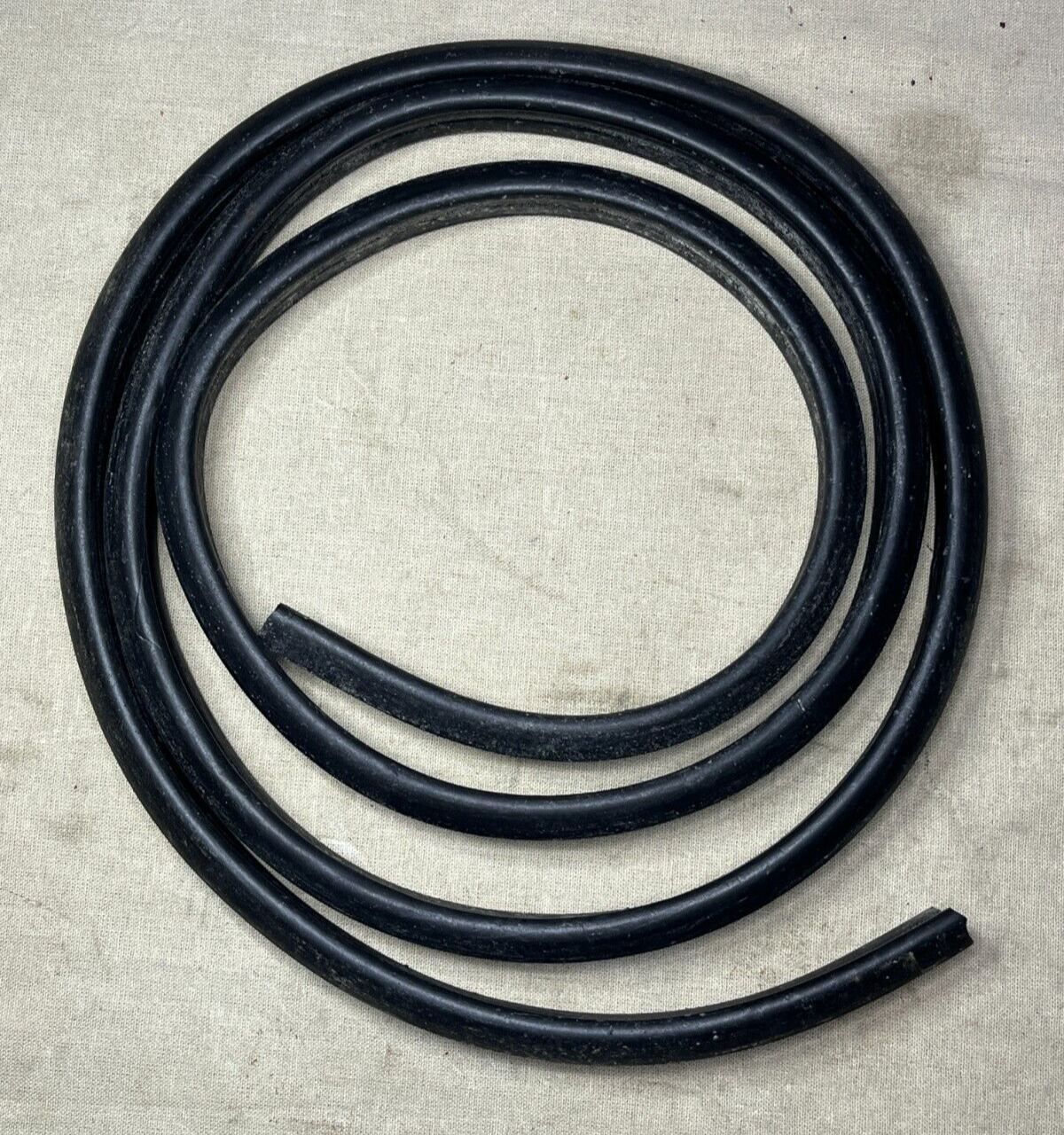 15 PIECE CAB WEATHER SEAL KIT FOR M35, M54, AND M809 5 TON SERIES TRUCKS