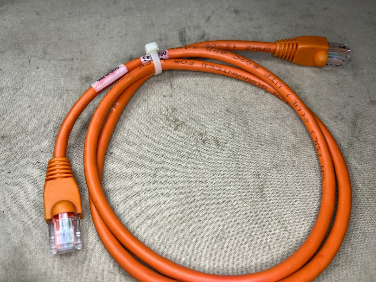 BLACK BOX CORPORATION E196163-Y RADIO FREQ. COIL PATCH CABLE 5950-01-223-1583