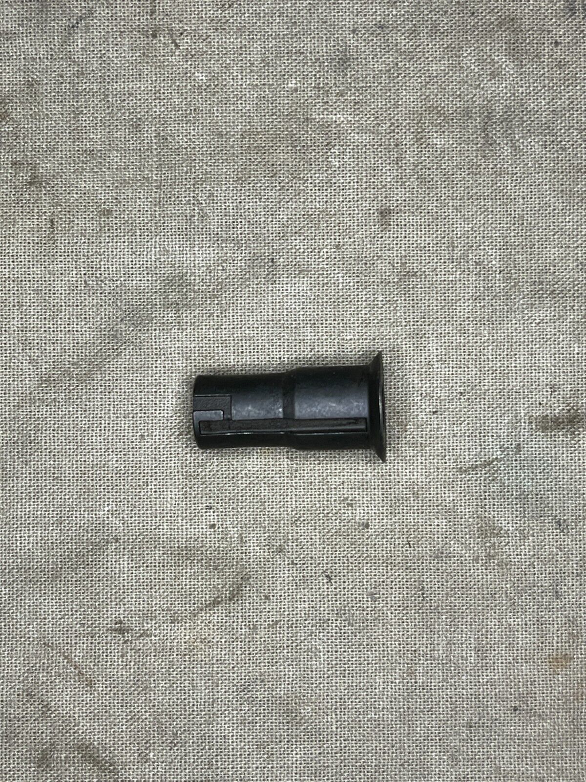 TRIDAIR/UNIREX CA17237-6HS TURNLOCK FASTENER STUD NUT 5325-01-411-1598 USA