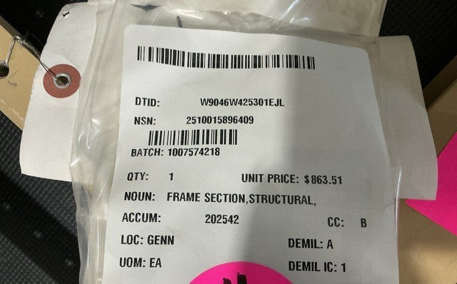 Weldment Panel Assembly 3892533 NSN 2510-01-589-6409 - photo 6