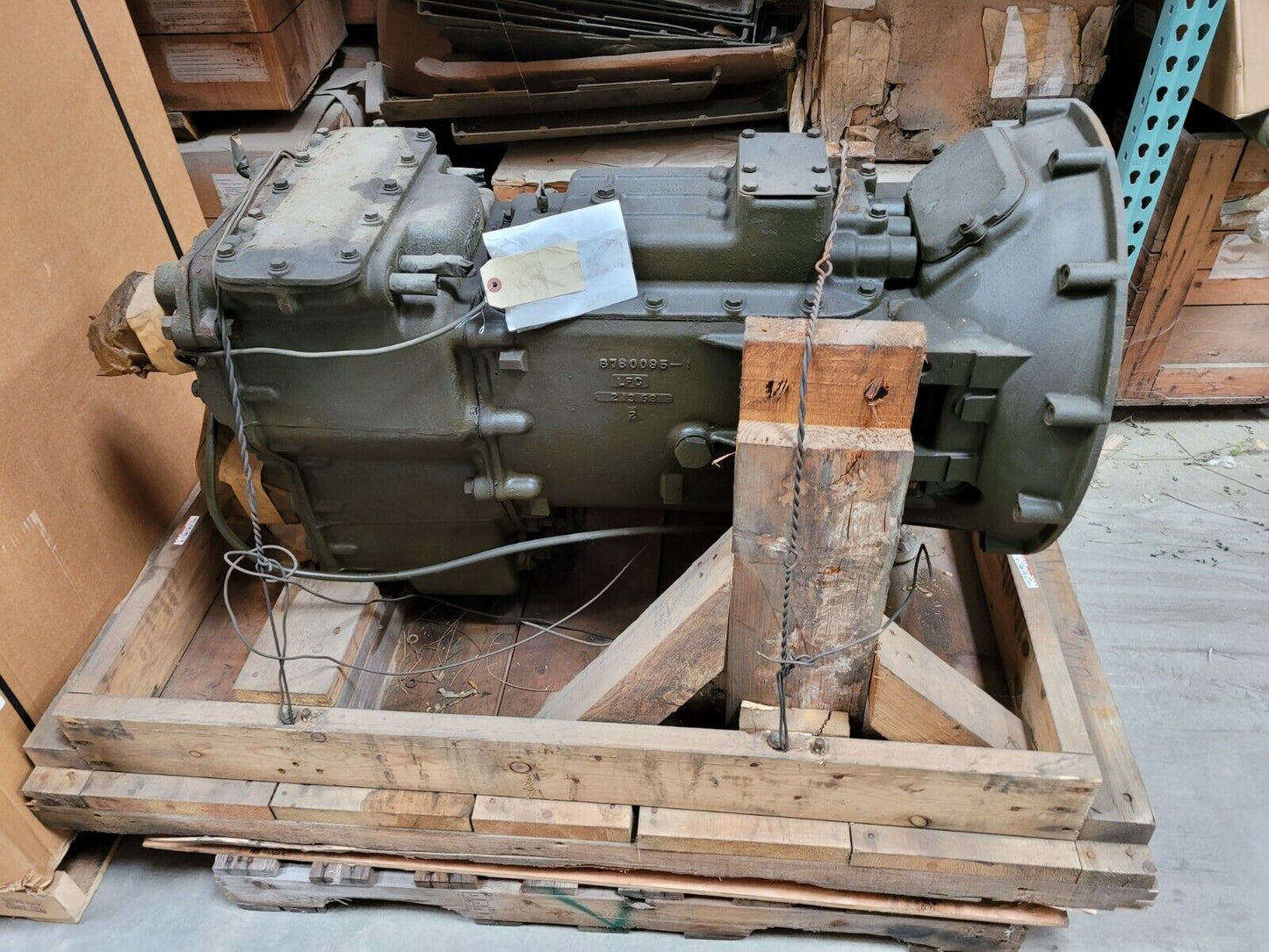 10 TON M123 G792 Mack 6x6 Transmission Rebuilt 2520-00-905-4465 Military Mack