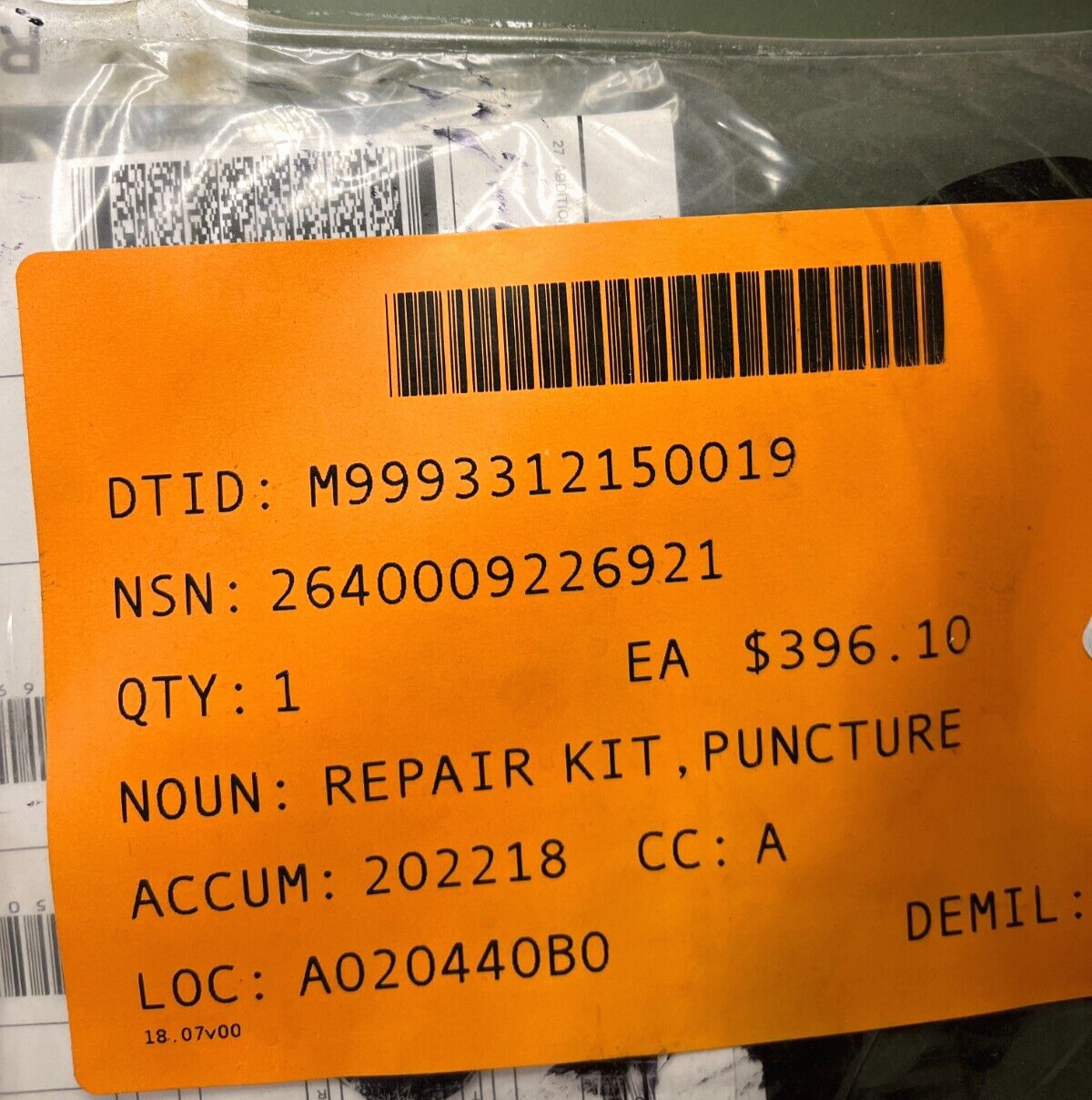 TUBELESS PNEUMATIC T1 TIRE PUNCTURE REPAIR KIT M100 3R7644 2640-00-922-6921