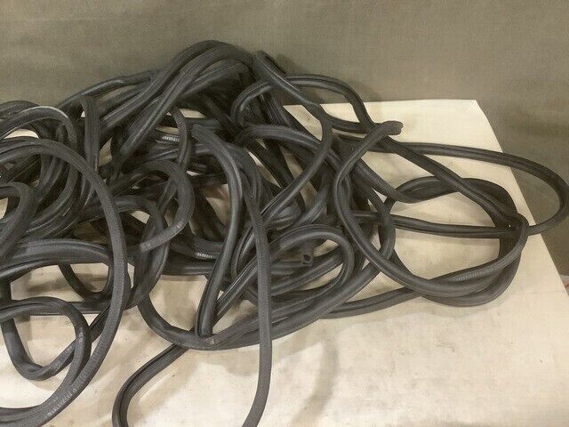 MRAP NAVISTAR DEFENSE 3835432C1 NONMETALLIC SPECIAL SHAPED SEAL 5330-01-568-7351