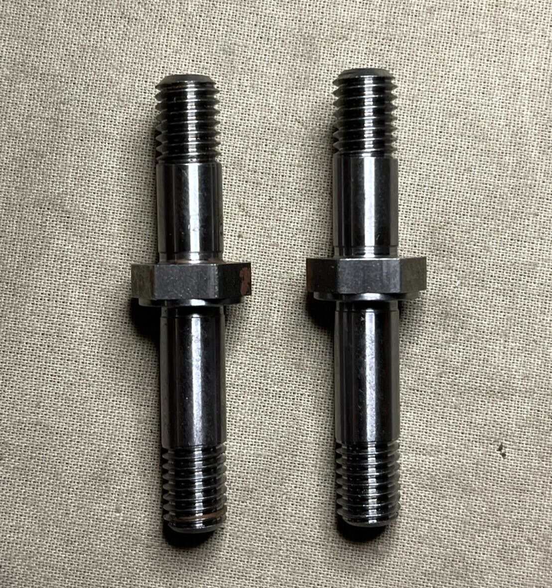(2EA) STUD PLAIN HEAVY DUTY 4151534 5307123407319 5307-12-340-7319