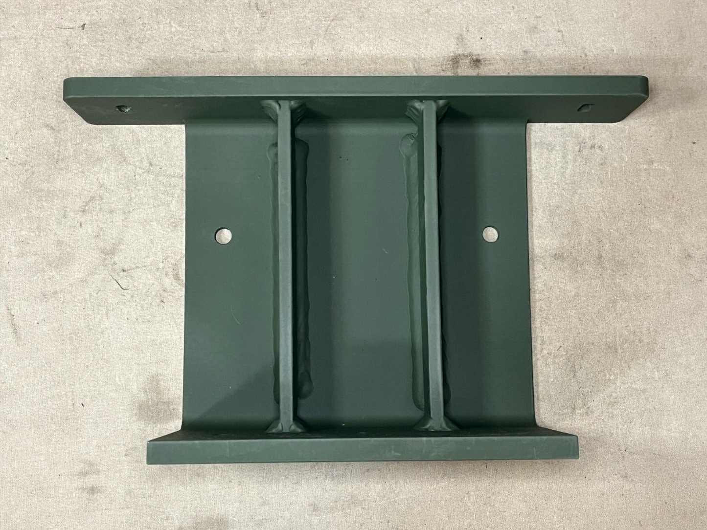 MILITARY UTILITY TRUCK 12518580 SIDE STOWAGE MOUNTING BRACKET 5340-01-593-9610