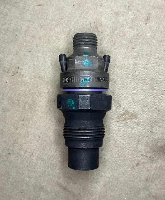 HMMWV AMG BOSCH FUEL INJECTOR ASSEMBLY MODEL BOC 20PA 5743795 2910-01-379-3752