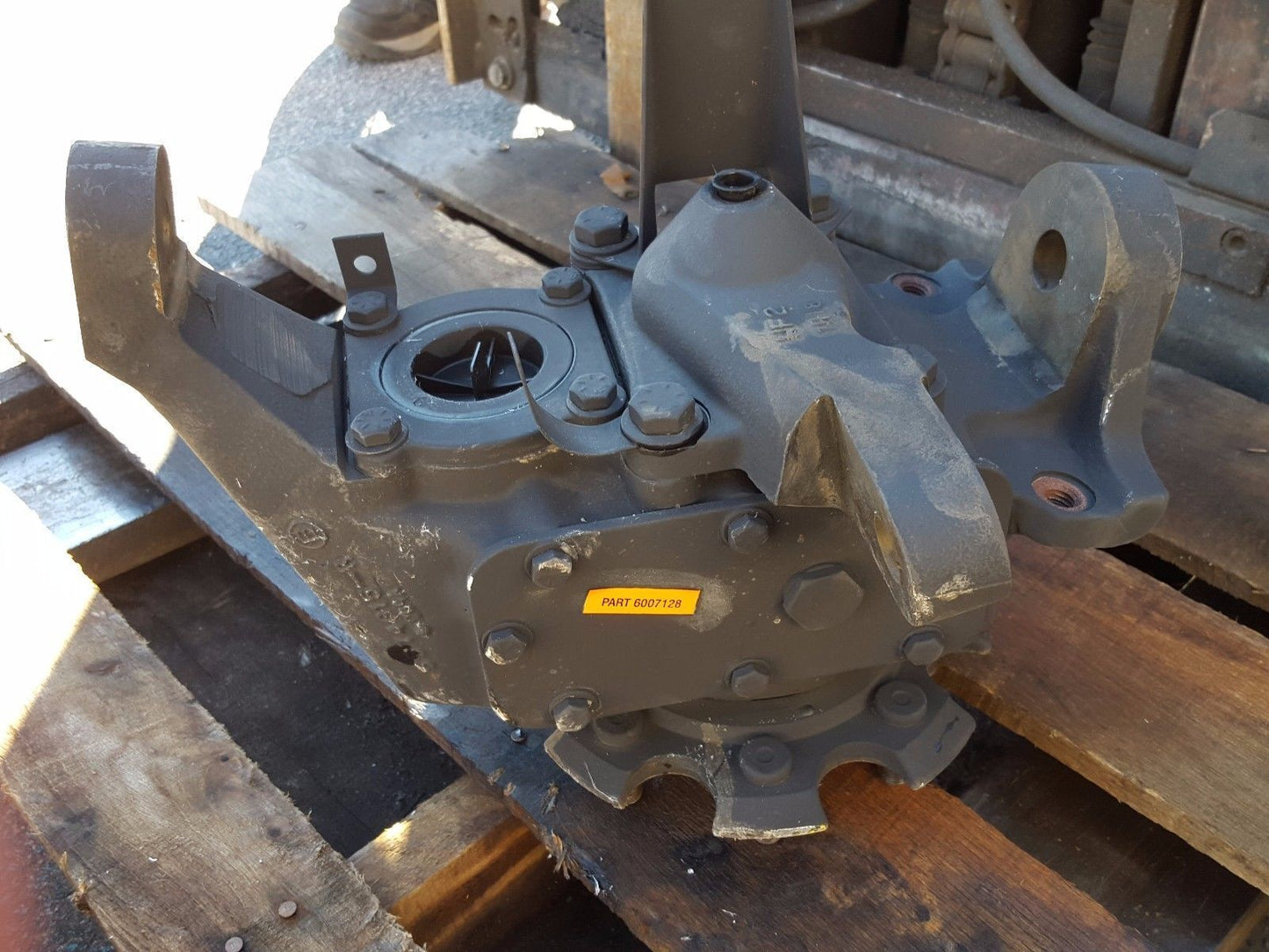 HUMMER H1 HMMWV GEARED HUB SET of 2 CTIS FRONT LH RH BACK 6007128 AM GENERAL