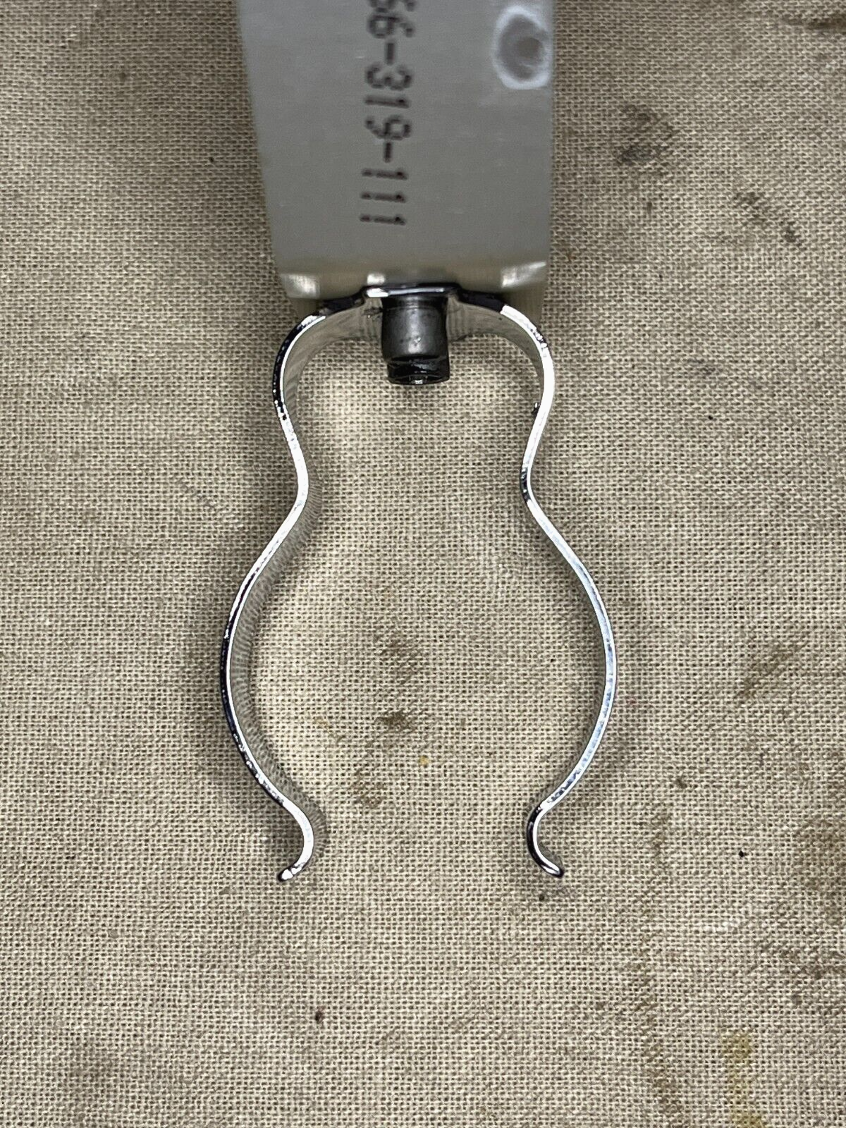 NEW AIRCRAFT OSPREY V-22A 901-066-319-111 CLIP ASSEMBLY 5340-01-454-9001 USA