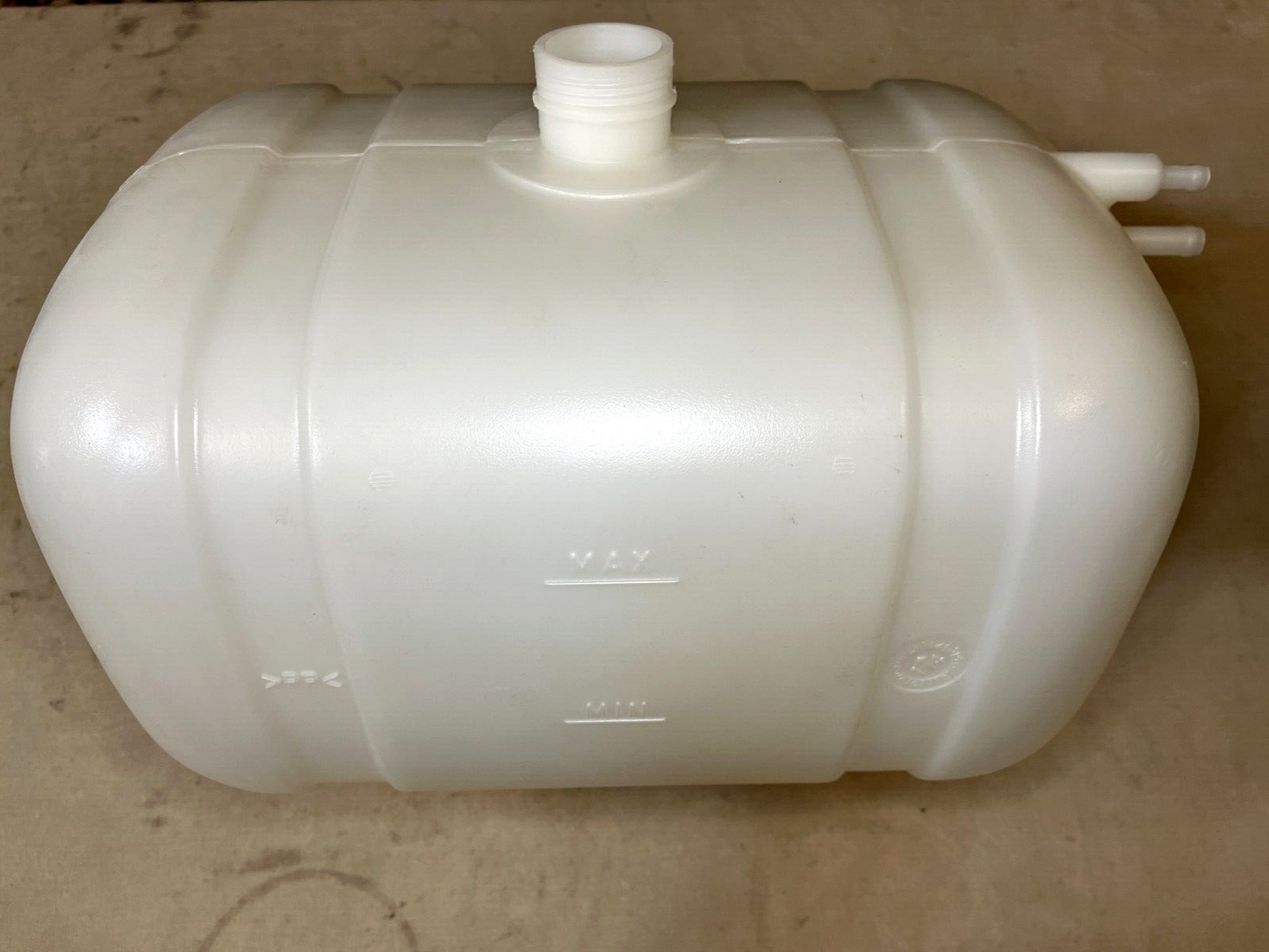 RTCH 53, 000 Lb EP-0003136 DIESEL ENGINE COOLANT FLUID TANK 2815-01-479-8859 NOS