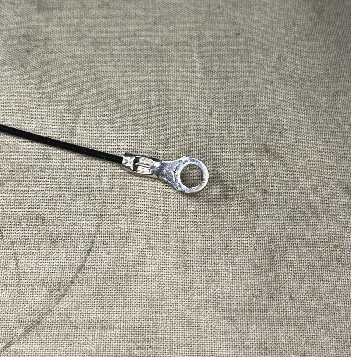 ELECTRICAL COVER, HOLLOW CAP ASSEMBLY M2726/13-001 MIL-R-2726 5935-01-046-2614