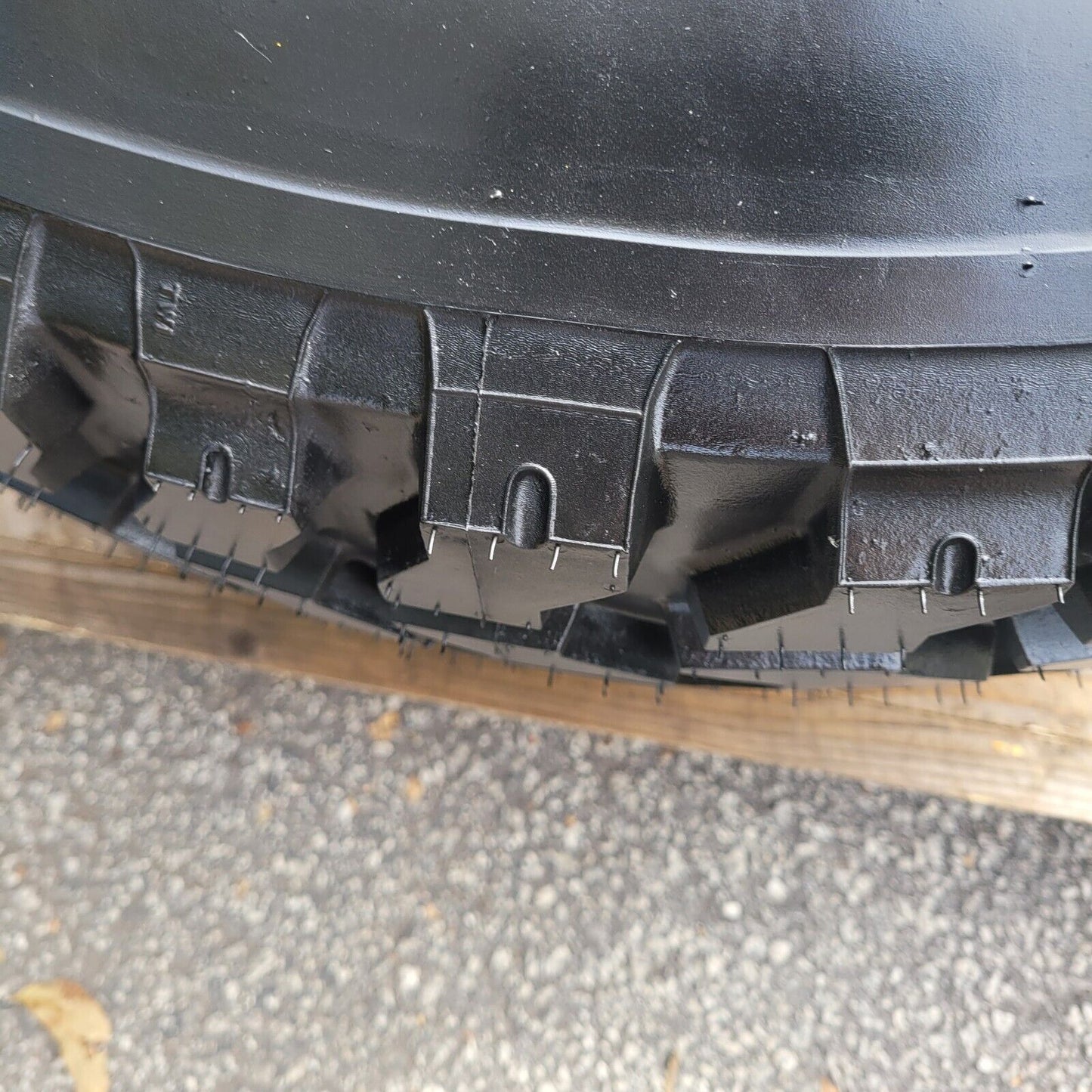 MILITARY Road Tire and Wheel 8 Lug 37x12.50R 16.5LT M998 WHEEL Military HMMWV