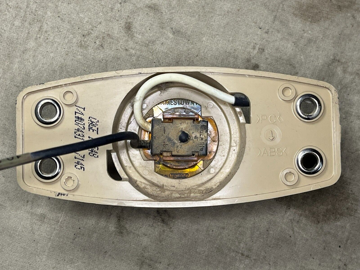 TRUCK-LITE 07431 12V 24V FRONT YELLOW LIGHT LED EMITTING DIODE 6210-01-633-1645