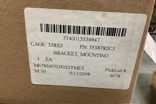 MILITARY MRAP FRONT RIGHT ENGINE MOUNTING BRACKET 3538782C3 5340-01-555-4947