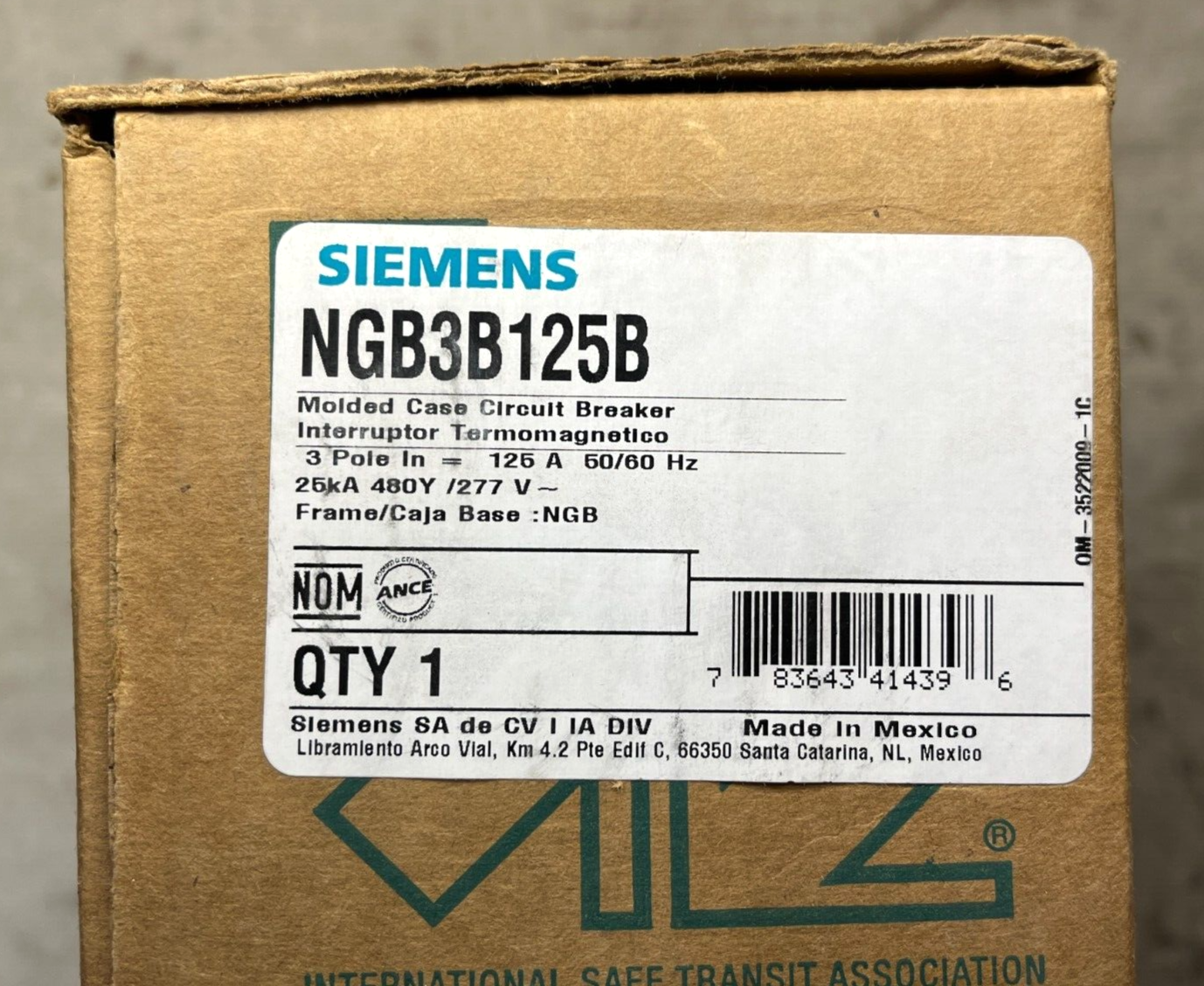 SIEMENS NGB3B125B TYPE NGB 3-POLE 600VAC MAX. 125A MOLDED CASE CIRCUIT BREAKER