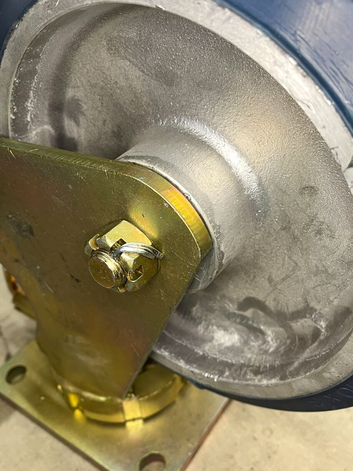 AIRCRAFT F-16 A-A-55618-8PBL SWIVEL CASTER CET20-24 A-A-55618 5340-01-453-0784