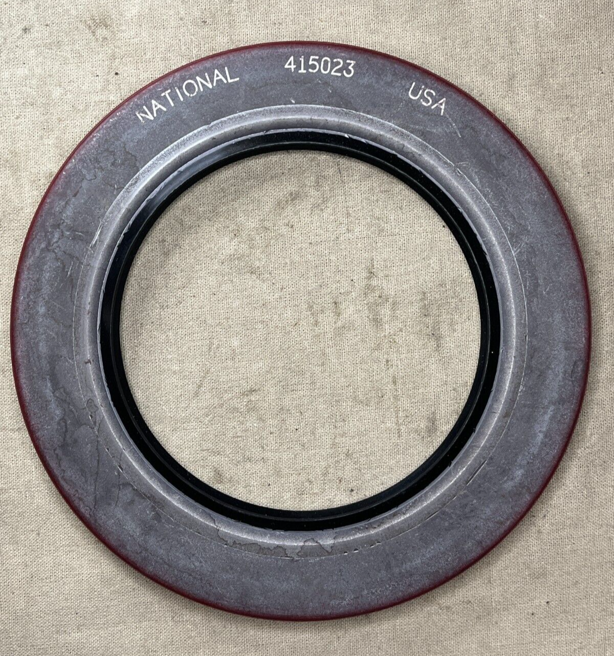 HEMTT TIMKEN 415023 PLAIN ENCASED OIL SEAL 1702740 5330-01-340-9882 NOS