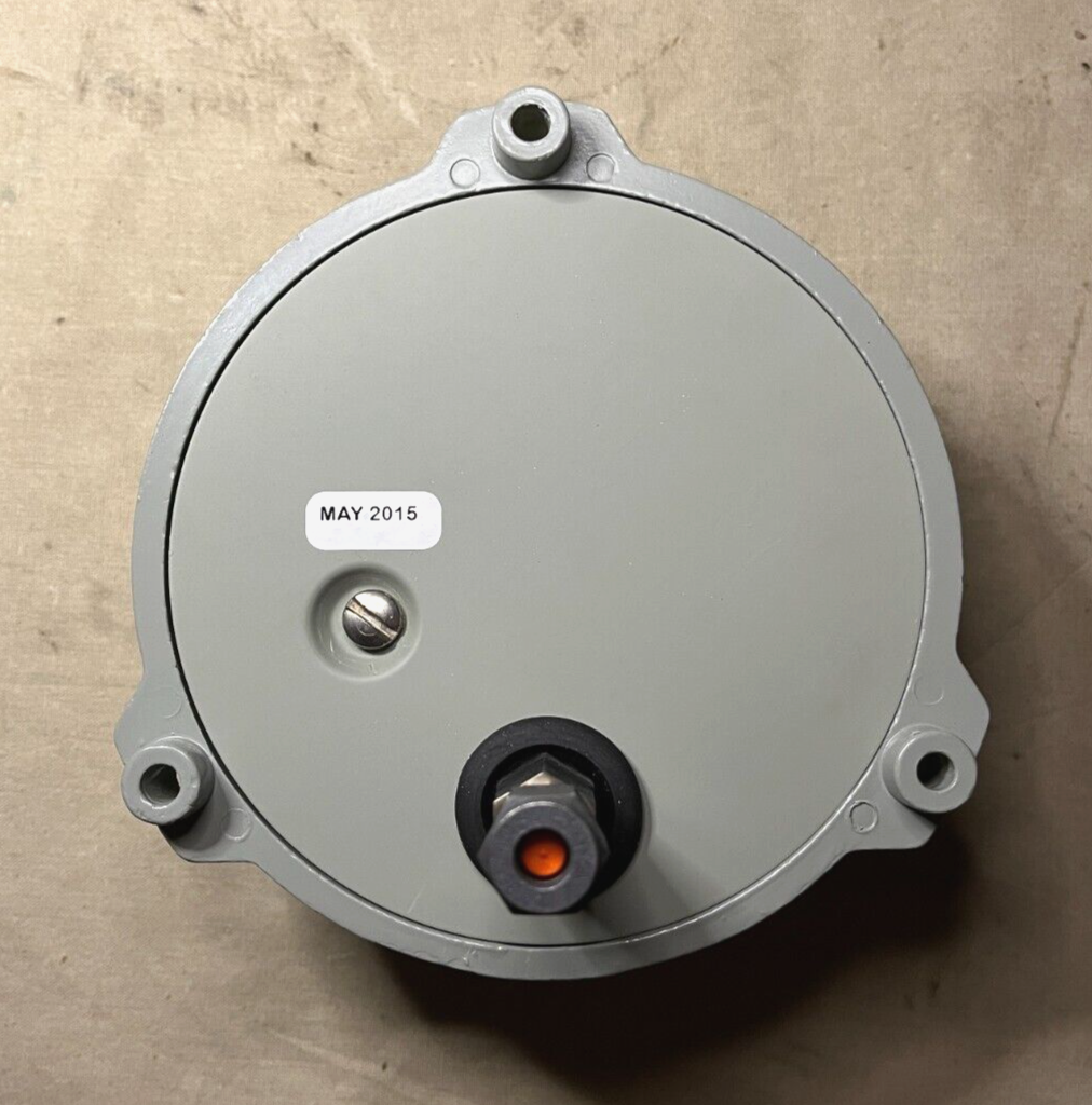 Weksler EA243PVF-RBBX 4-1/2" Dial Indicating Pressure Gage 6685-01-335-5774