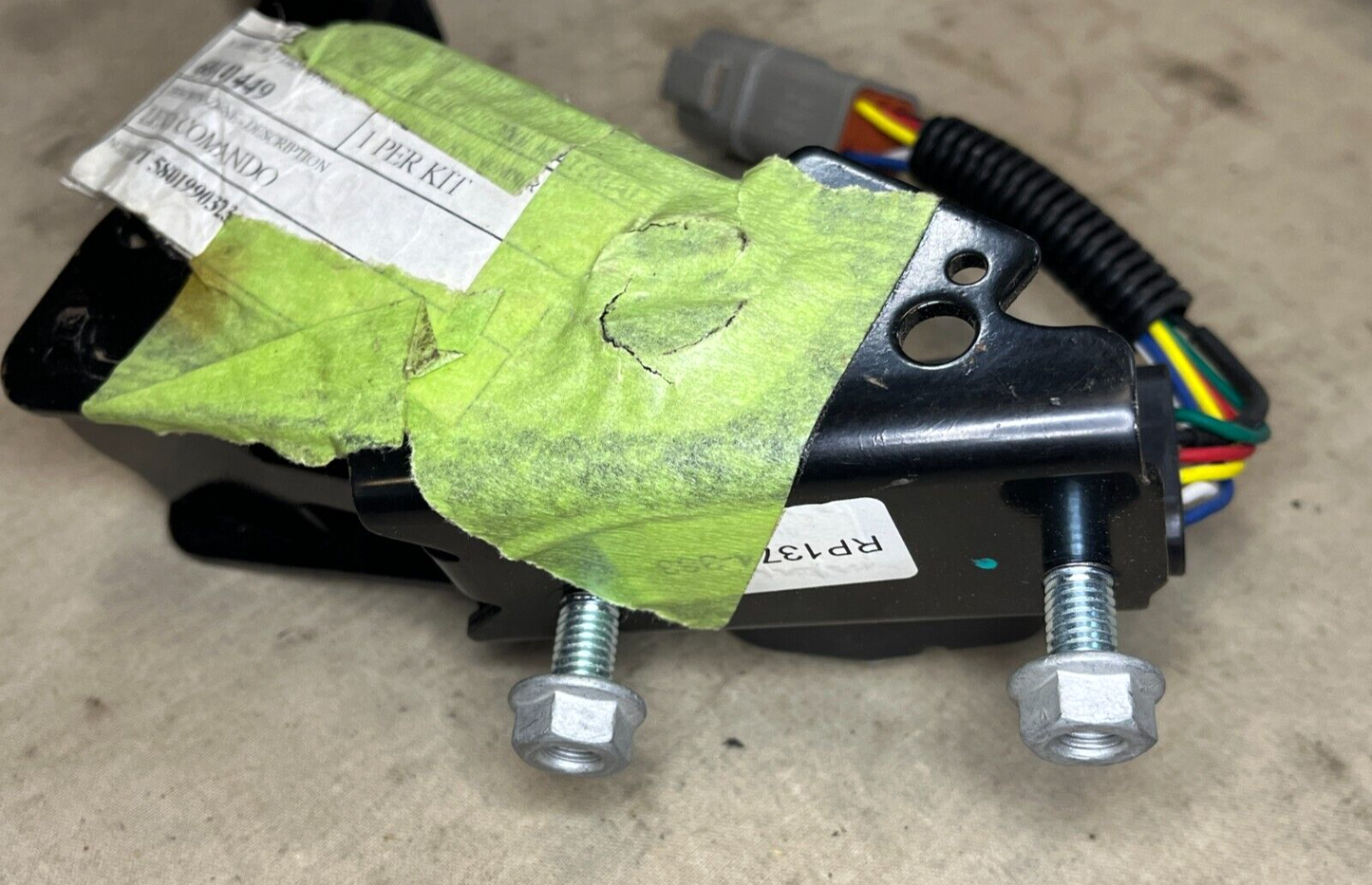 HEAVY DUTY MANUAL CONTROL LEVER, PEDAL ACCELERATION KIT 6976915 3040-12-345-9395