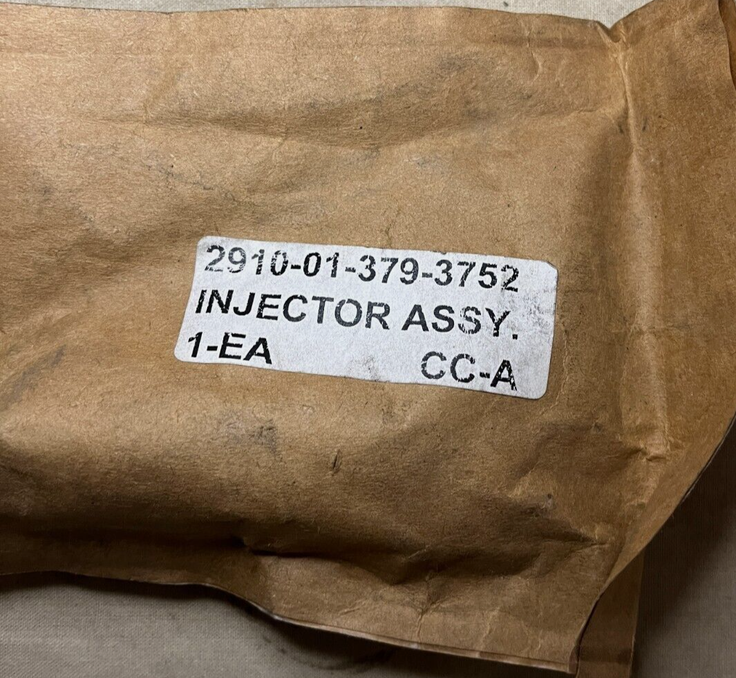 HMMWV M998 6703802 6.2L/6.5L DEPLHI FUEL INJECTOR, NOZZLE 38272 2910-01-379-3752