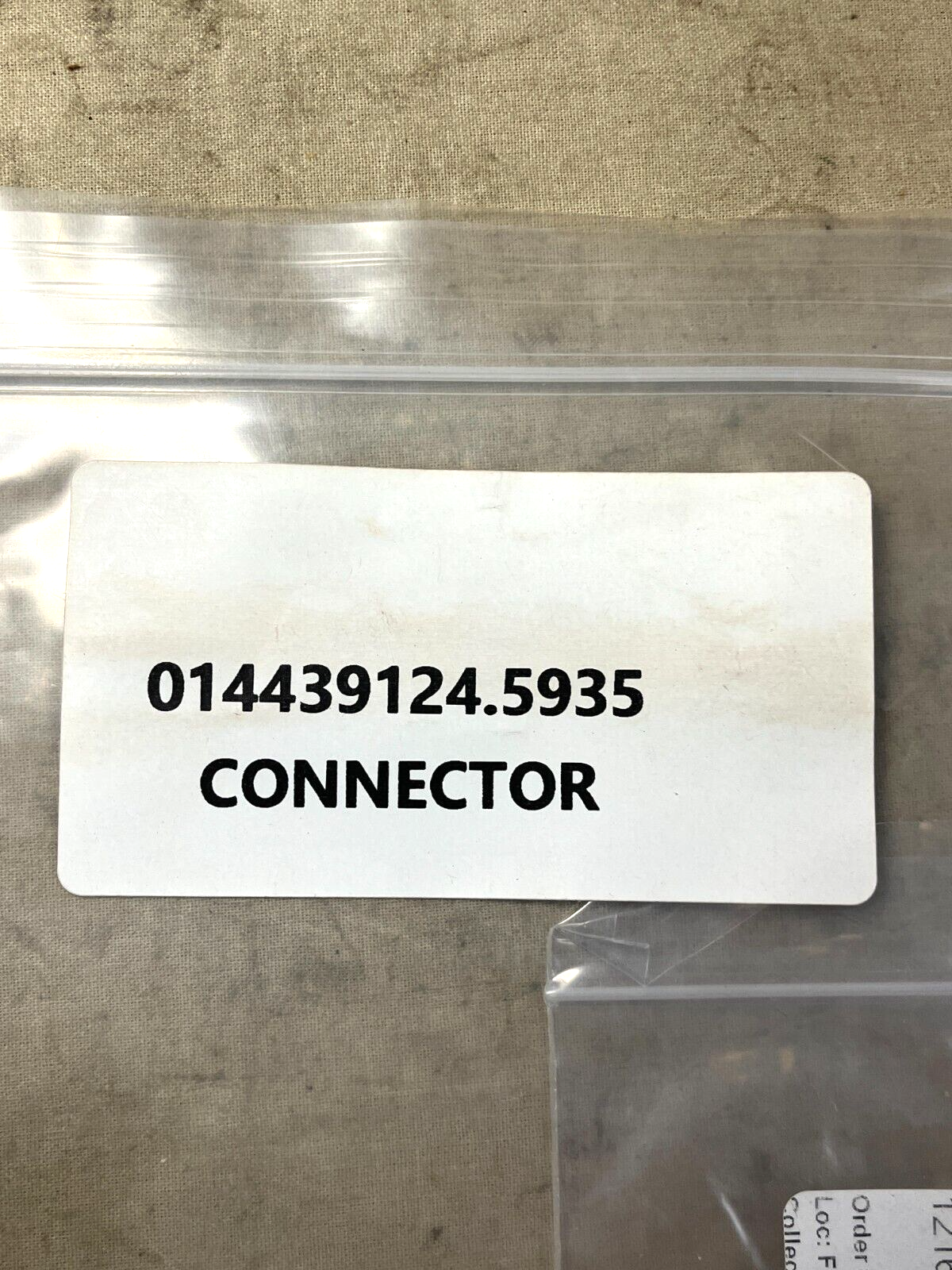 M998 HMMWV 12460128 2-WAY ELECTRICAL RECEPTACLE CONNECTOR ASSY 5935-01-443-9124