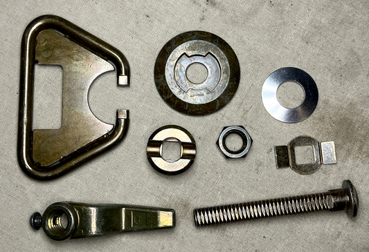 USGI MILITARY FMTV HIMARS 12417944 VEHICULAR DOOR LATCH 6899226 2540-01-461-0607