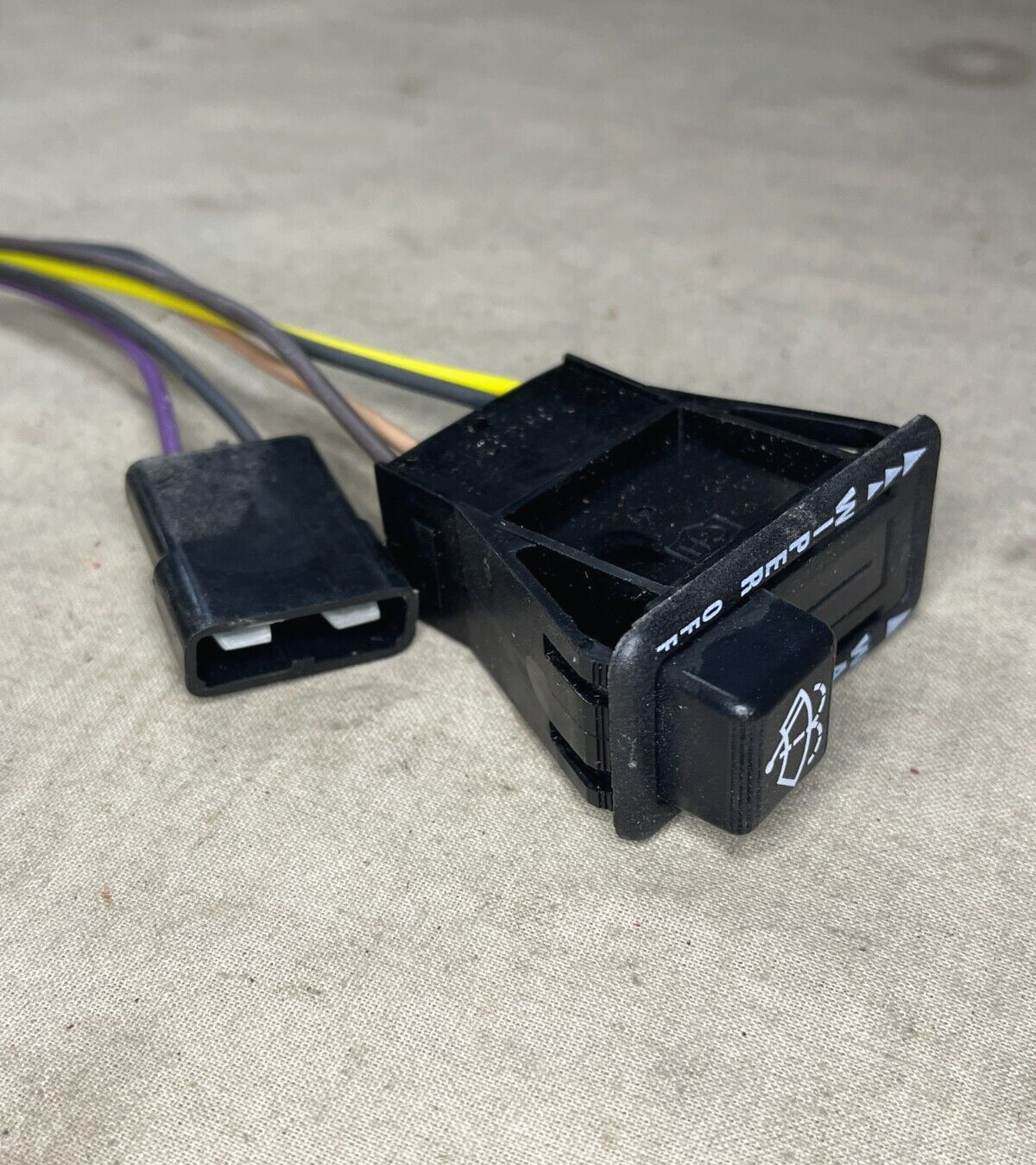 1992 - 1998 Hummer H1 Switch & Harness Assembly, Windshield Wiper 6000036