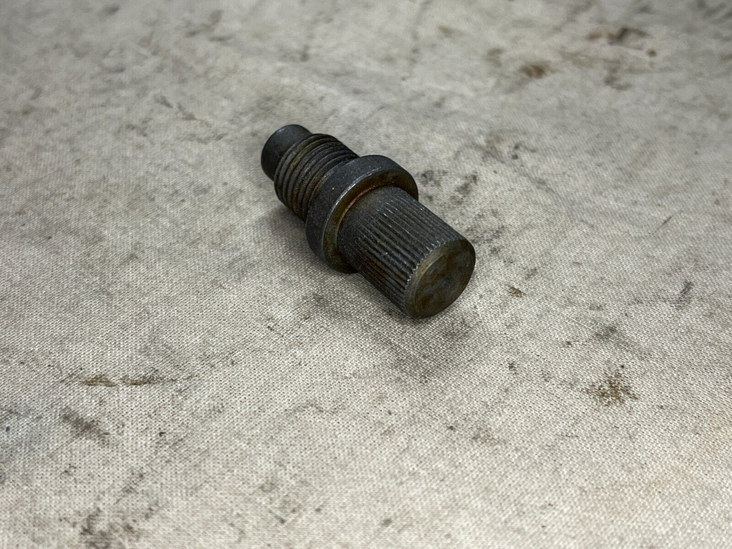 USGI MILITARY THUMBSCREW 5206735 5305005206735 5305-00-520-6735 NOS