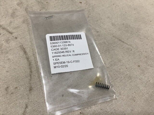 US MILITARY 11826046 COMPRESSION HELICAL SPRING NSN 5360-01-133-8874