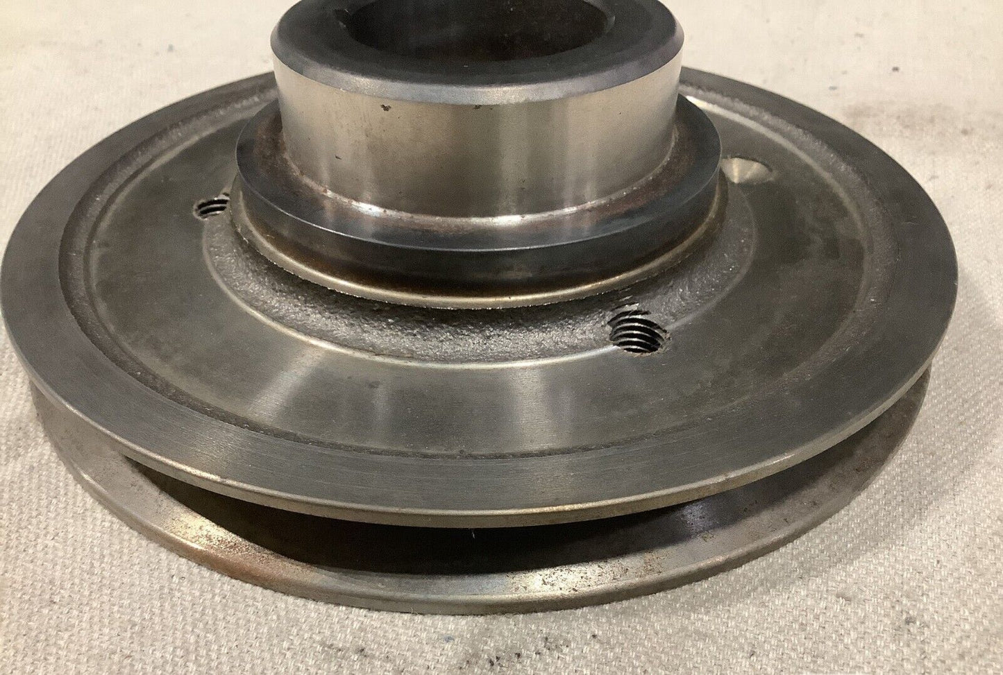 WISCO PRODUCTS TM27C00401 GROOVE PULLEY FOR M487 TRACTOR 3020-01-432-8115