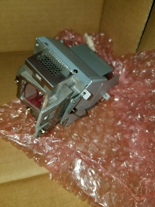 VLT-PX1LP Replacement lamp W/Housing for MITSUBISHI LVP-50UX/SA51/S50UX/S51/X70B