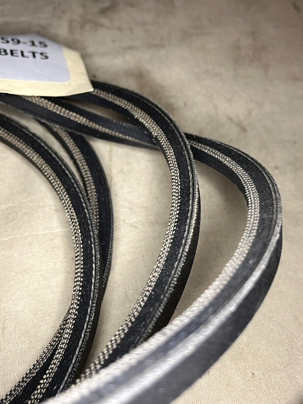 HUMMER HUMVEE HMMWV M998 AM GENERAL 12339359-15 POWER STEERING V-BELT SET OF 2