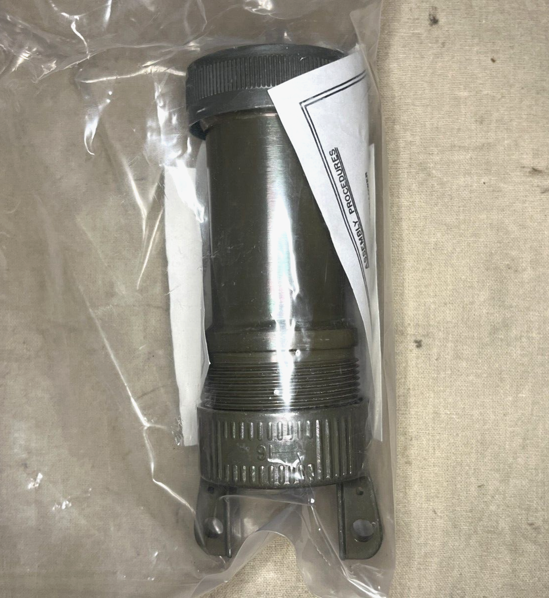 USGI MILITARY MIL-C-5015 ELECTRICAL PLUG CONNECTOR MIL-DTL-5015 5935-01-093-5820