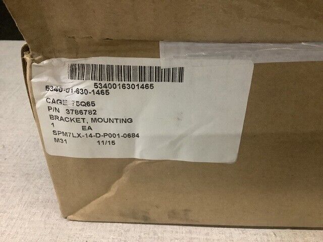 NEW HEMTT CARGO TRUCK OSHKOSH 3786782 MOUNTING BRACKET MTG 5340-01-630-1465