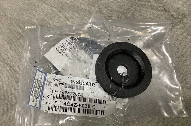 MRAP, IHC TRUCK 1664726C2 RESILIENT MOUNT INSULATOR, SNUBBER 5340-01-518-0570