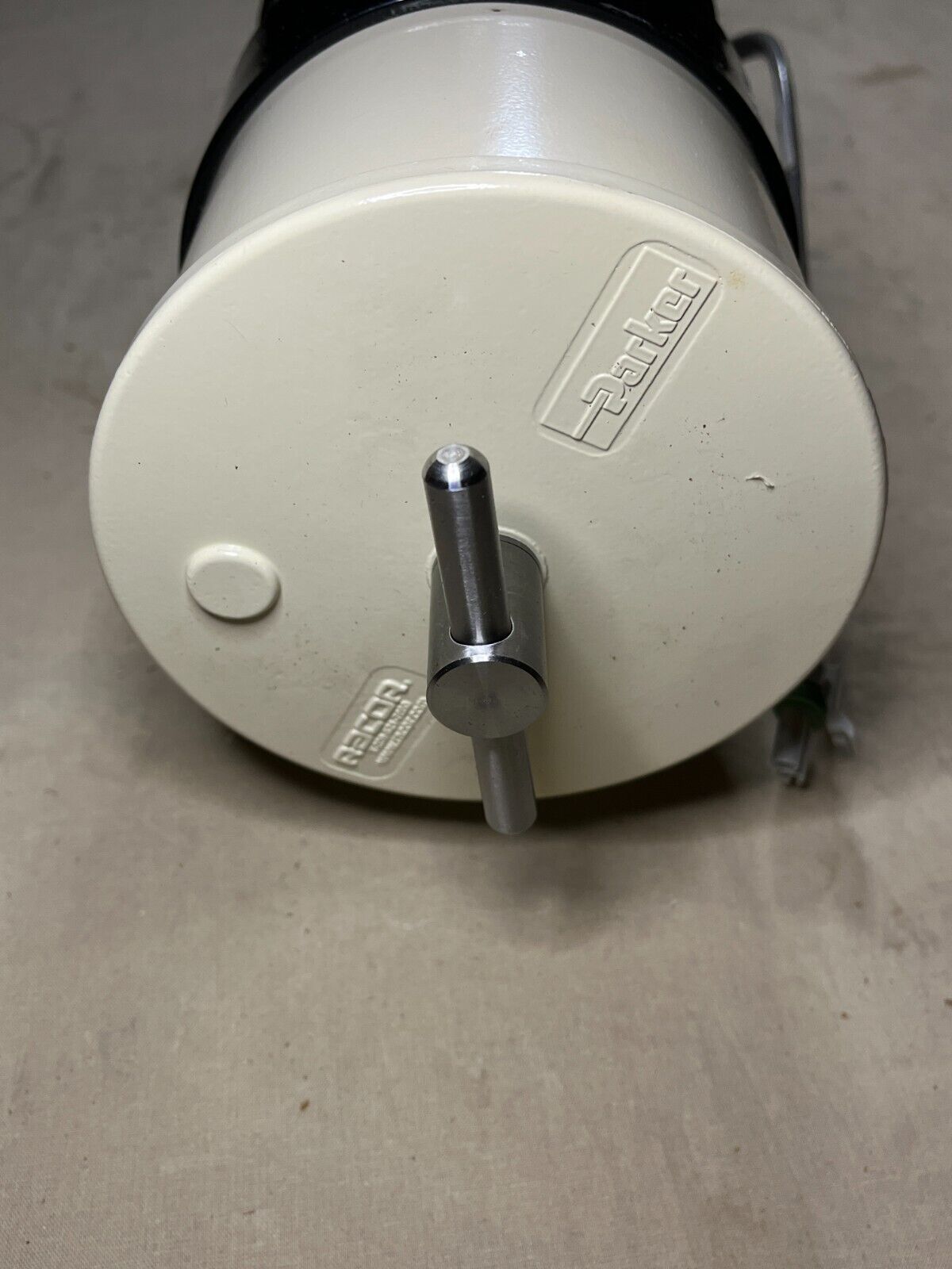 HEMTT TRUCK PARKER 3651215 24V DC LIQUID FUEL WATER SEPARATOR 4330-01-568-7401