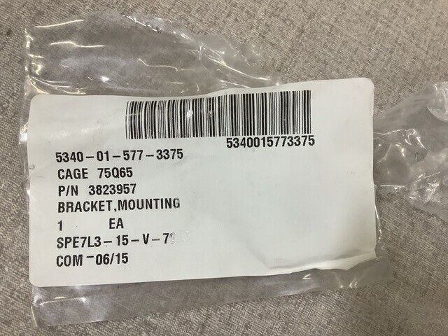GENUINE MRAP - M-ATV OSHKOSH 3823957 MOUNTING BRACKET NSN 5340-01-577-3375